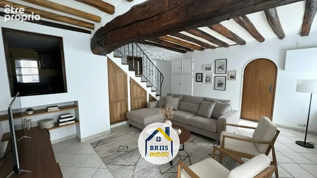 Maison à BRIIS-SOUS-FORGES
