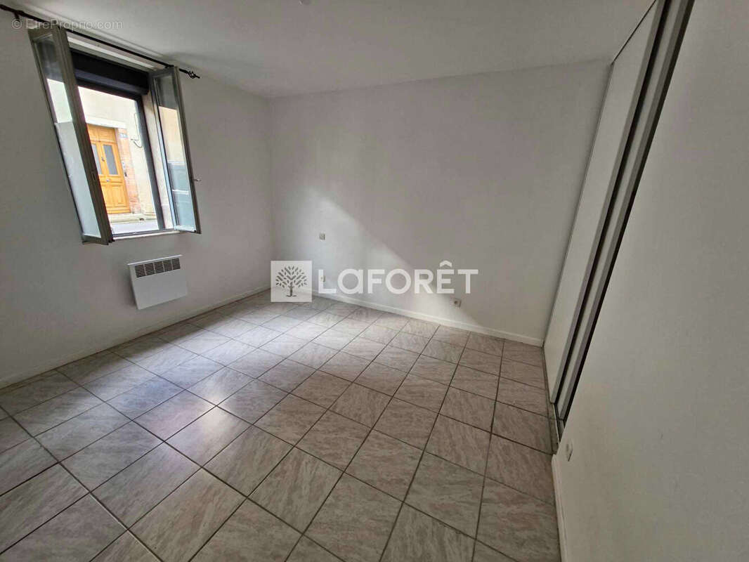 Appartement à GRAULHET