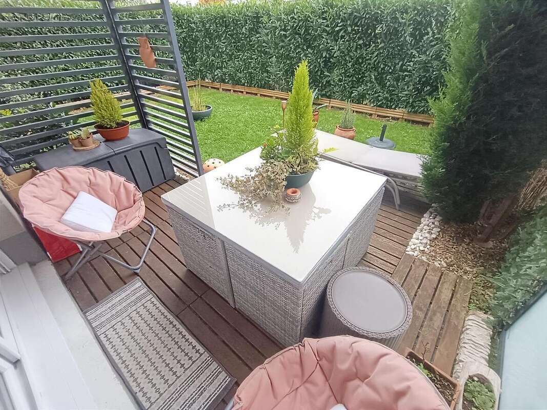 Appartement à MENNECY