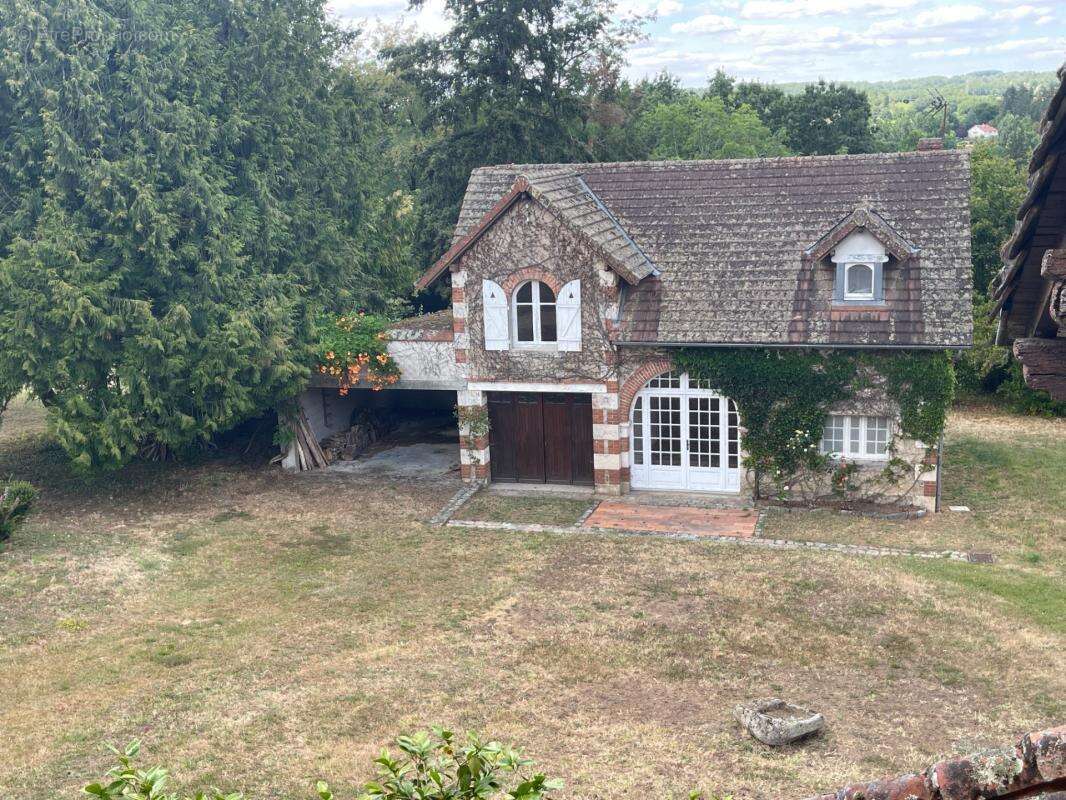 Très Belle maison de caractère  dans parc de 26900 m2 - photo 31