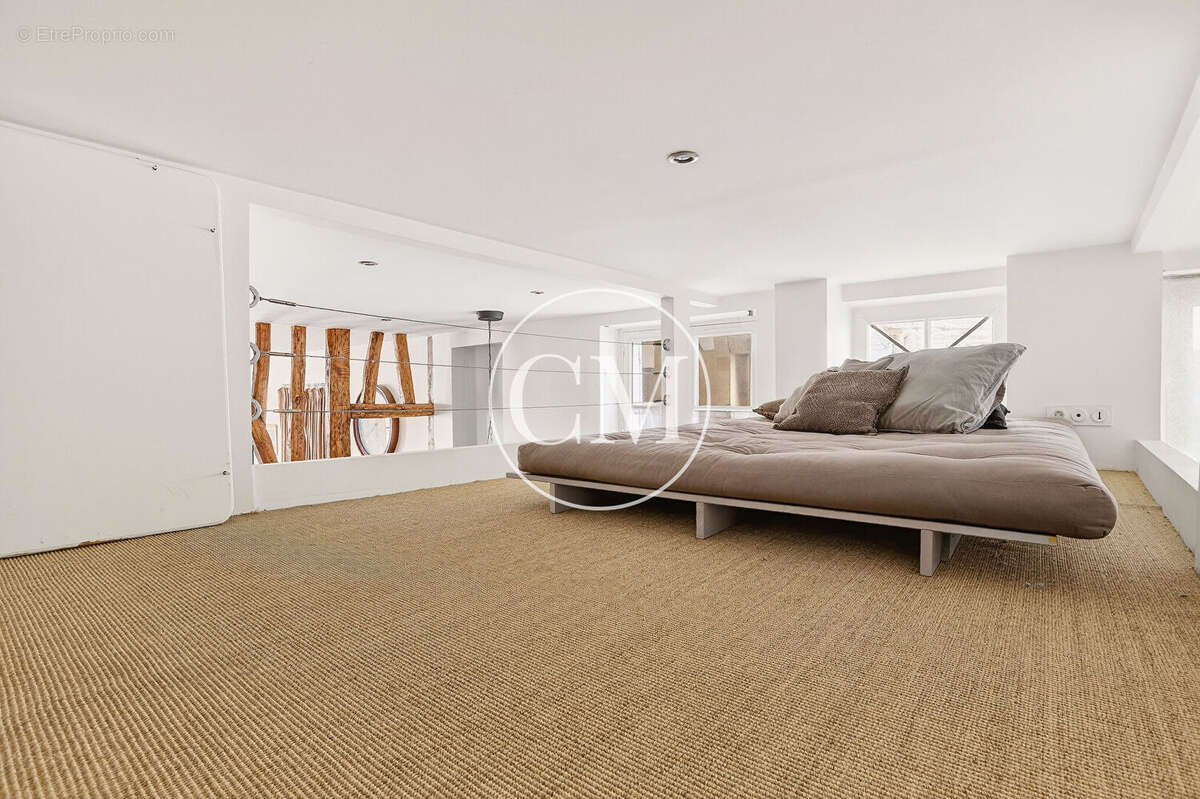 Appartement à VERSAILLES