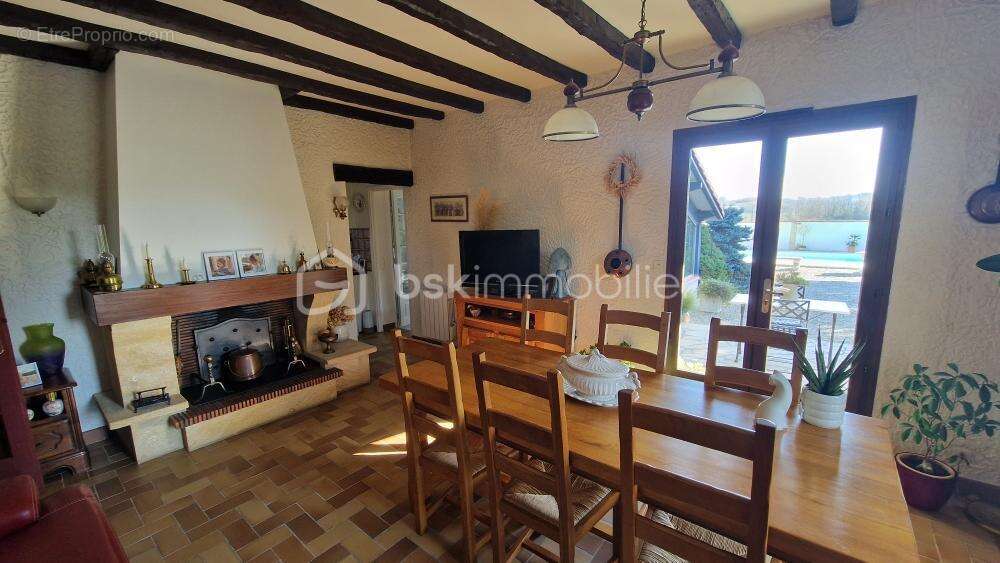 Maison plain pied - 4 chambres - veranda - grand garage - parc arbore - photo 17