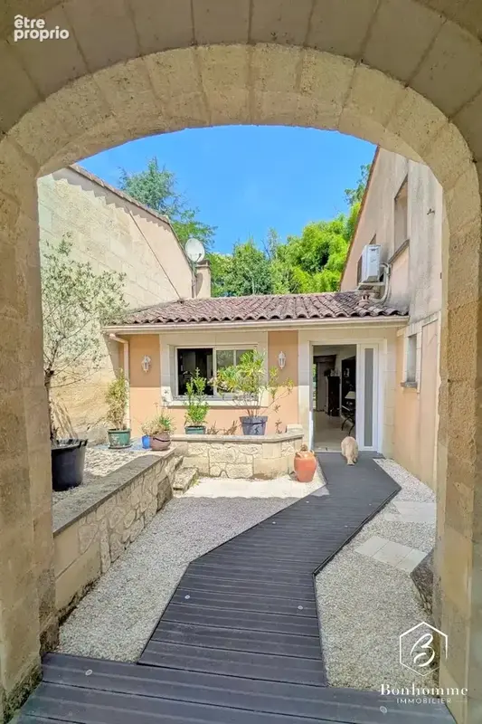 Maison 4 pièces - 135m² - photo 3