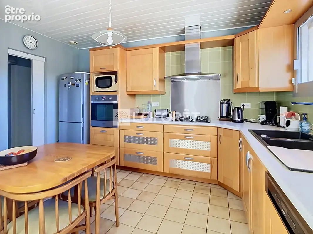 Maison Lassy 5 chambres 144 m2 jardin 1200m² - photo 3