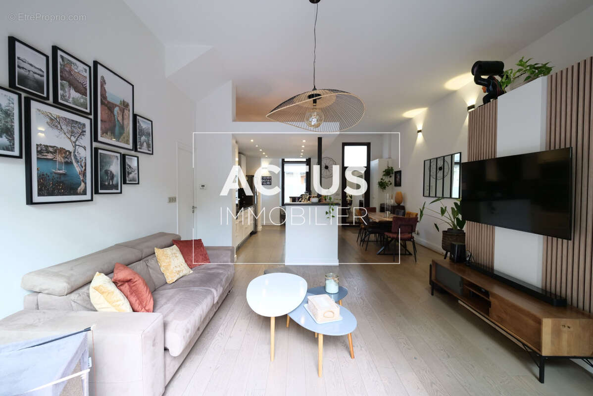 Maison à SALON-DE-PROVENCE