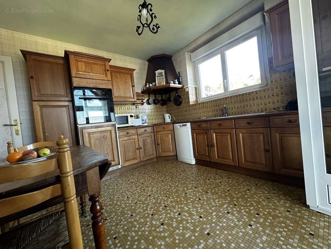 Maison 120 m² à Locronan  - photo 9