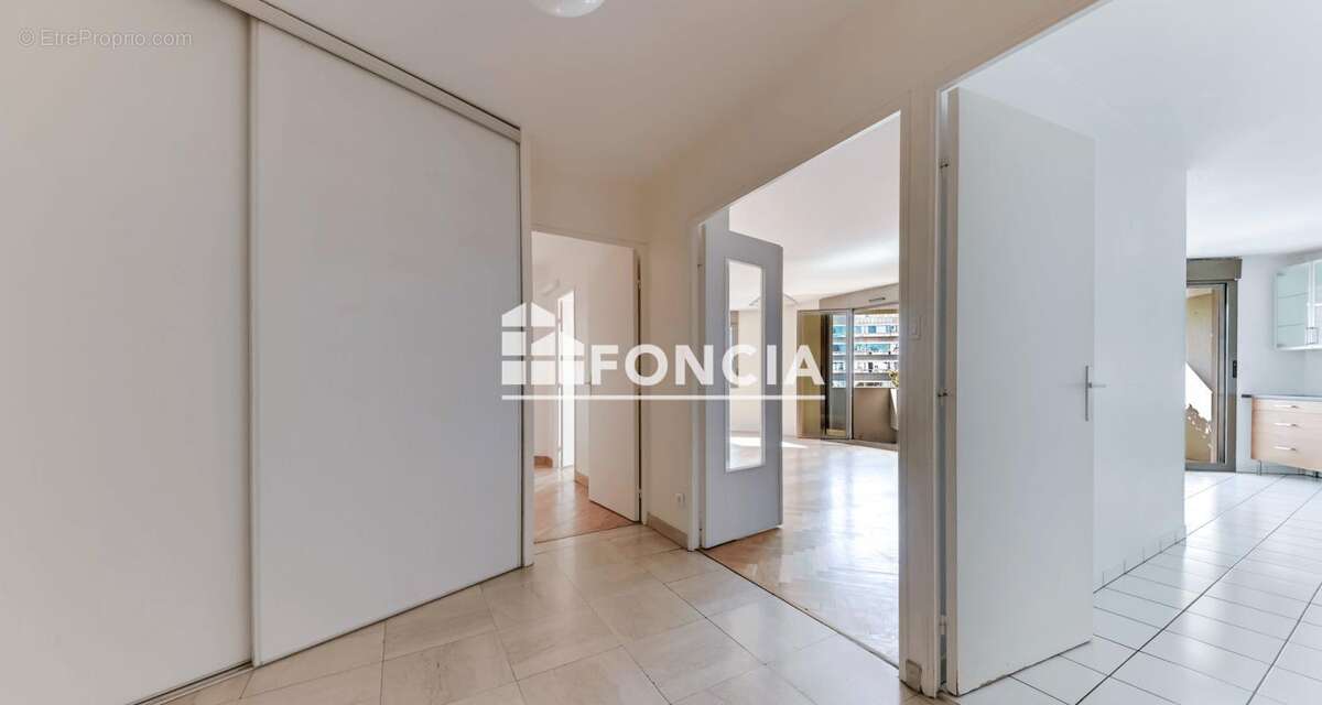 Appartement à LYON-3E