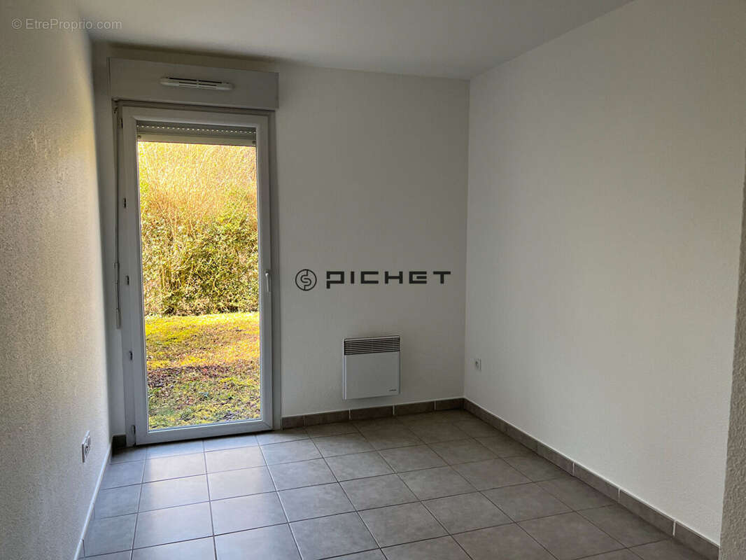 Appartement à SAINT-GENIS-POUILLY