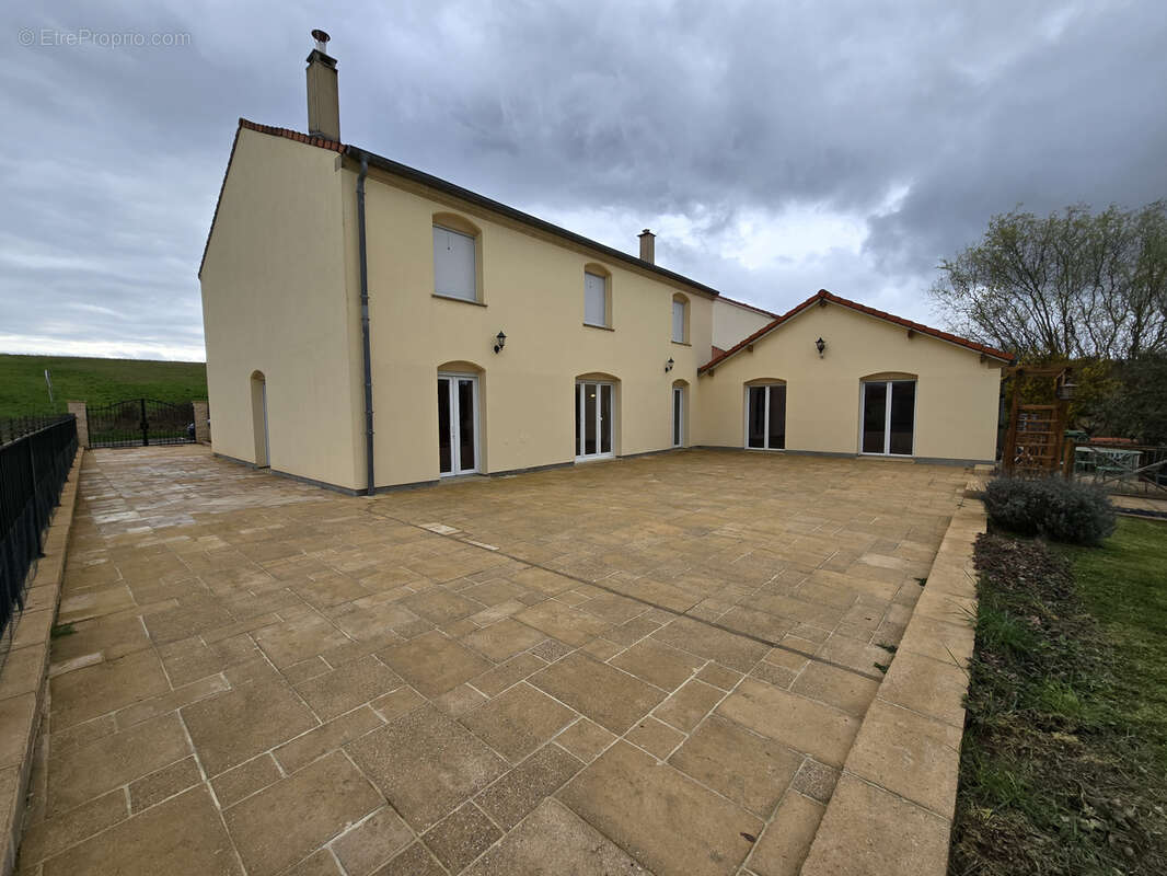 Maison à NOISSEVILLE