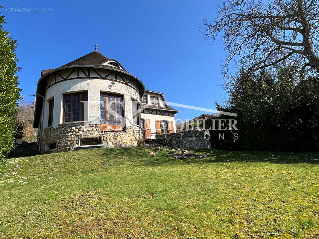 Maison à SAINT-LEU-LA-FORET