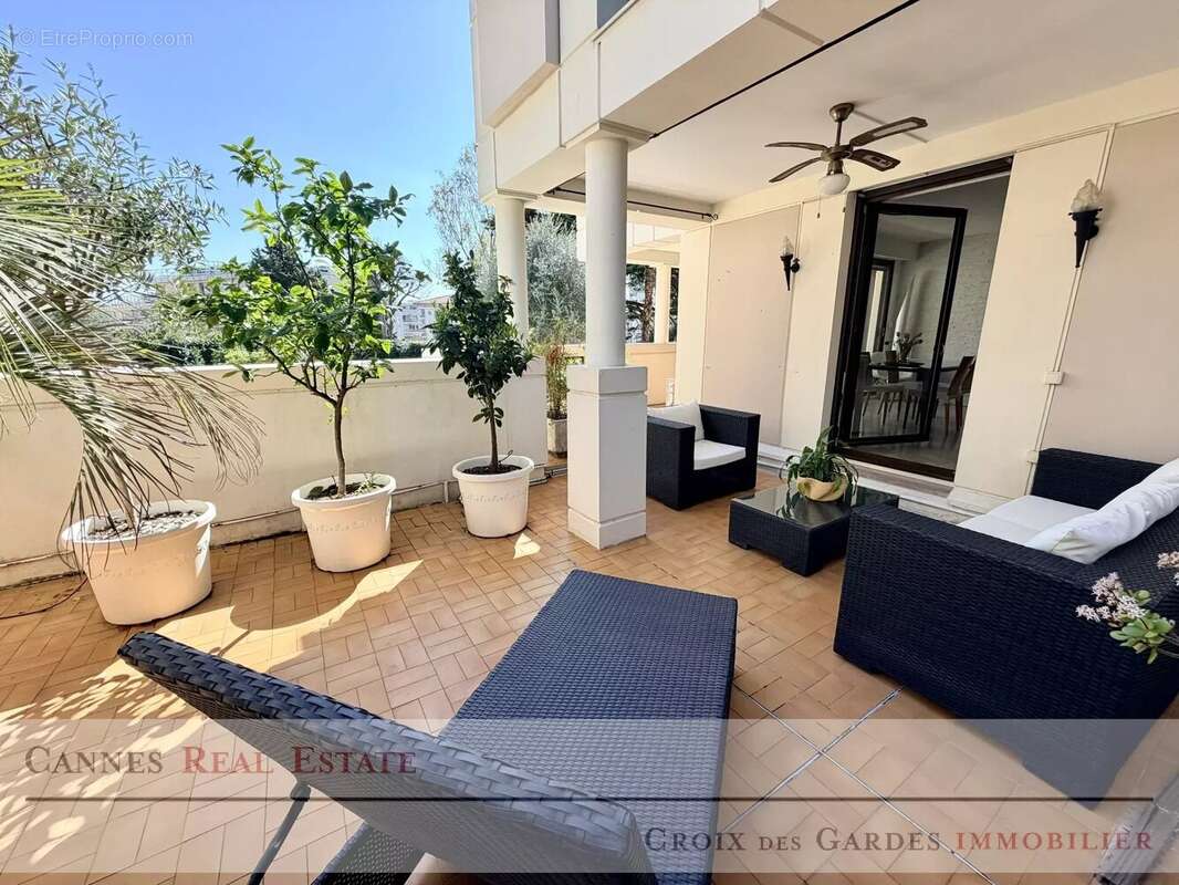Appartement à CANNES