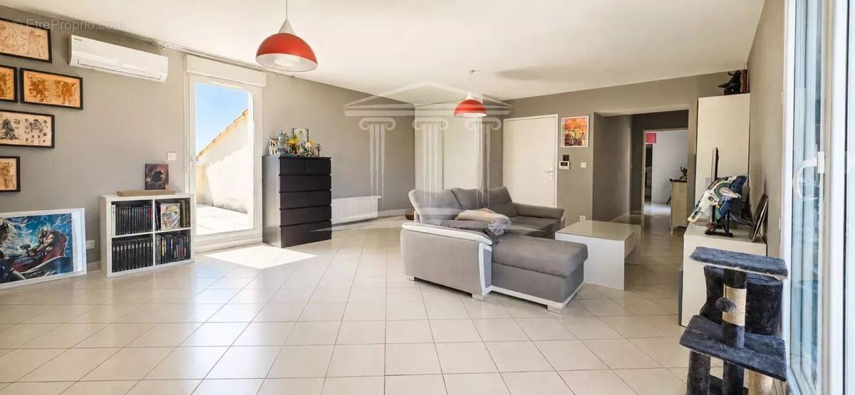 Appartement à VEDENE