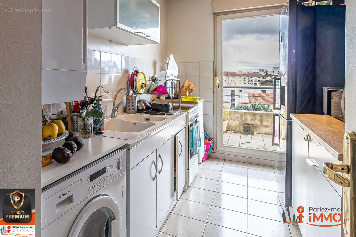 Appartement à LYON-7E