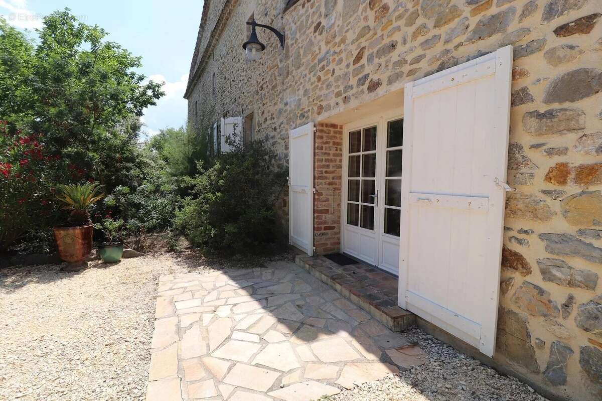 Maison à SAINT-MARTIN-DE-VALGALGUES