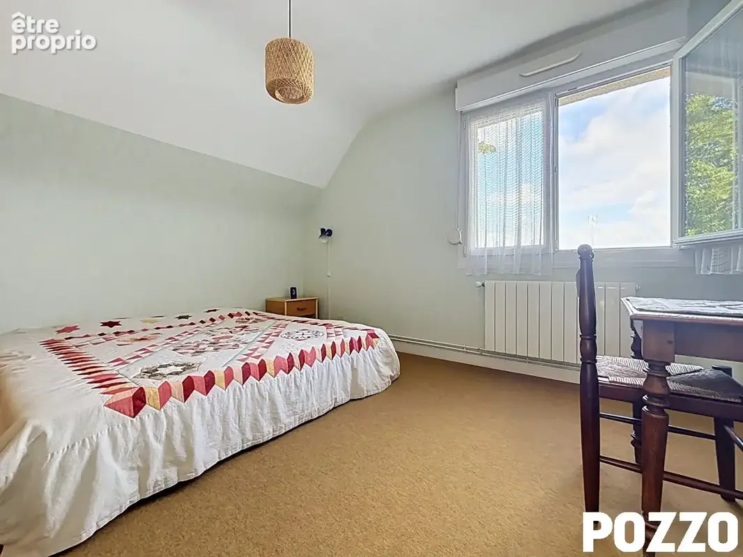 A vendre - maison centre bourg de torigni avec sous-sol total et plain pied. - photo 11