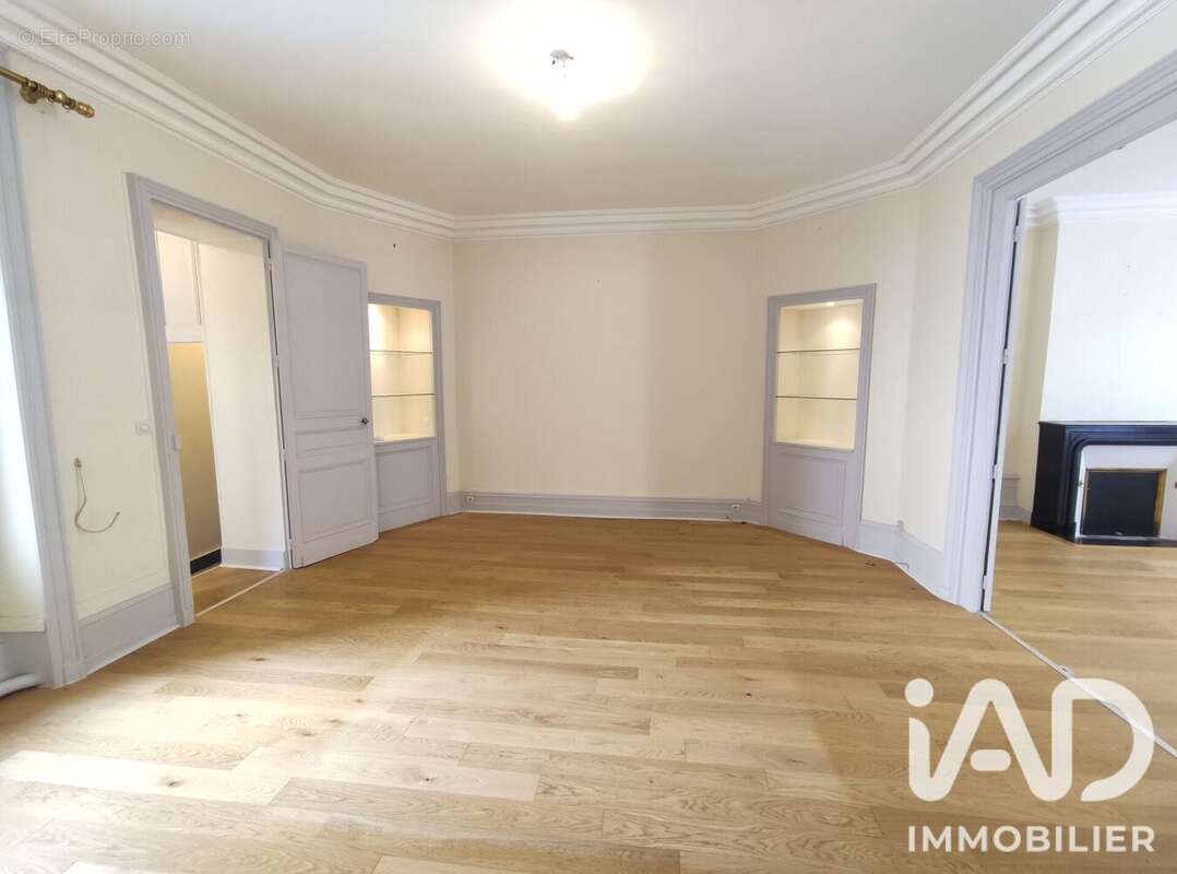 Appartement 154 m² à Poitiers  - photo 7