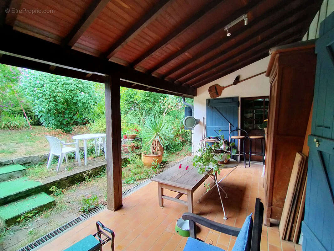 Maison à SAINT-MARTIN-EN-BRESSE