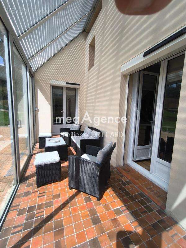 Maison à CHAZE-HENRY