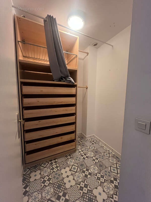 Maison à VOISINS-LE-BRETONNEUX