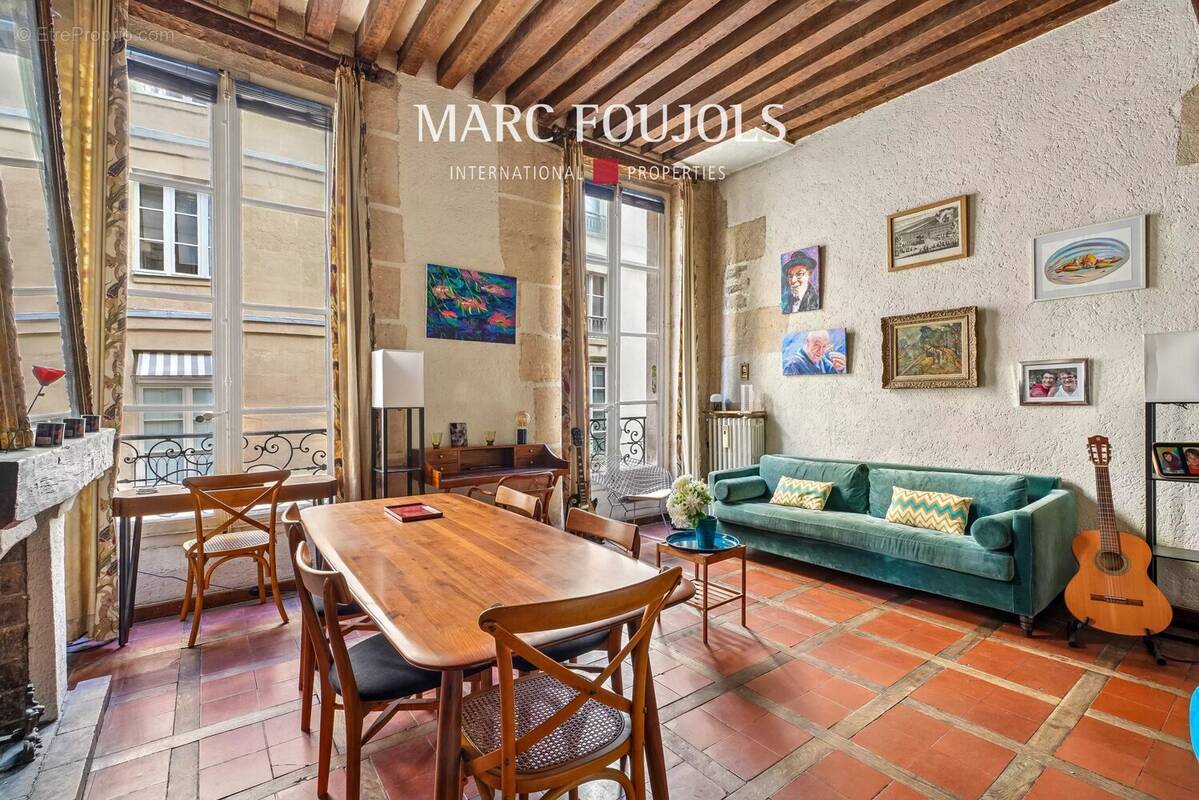 Appartement à PARIS-6E
