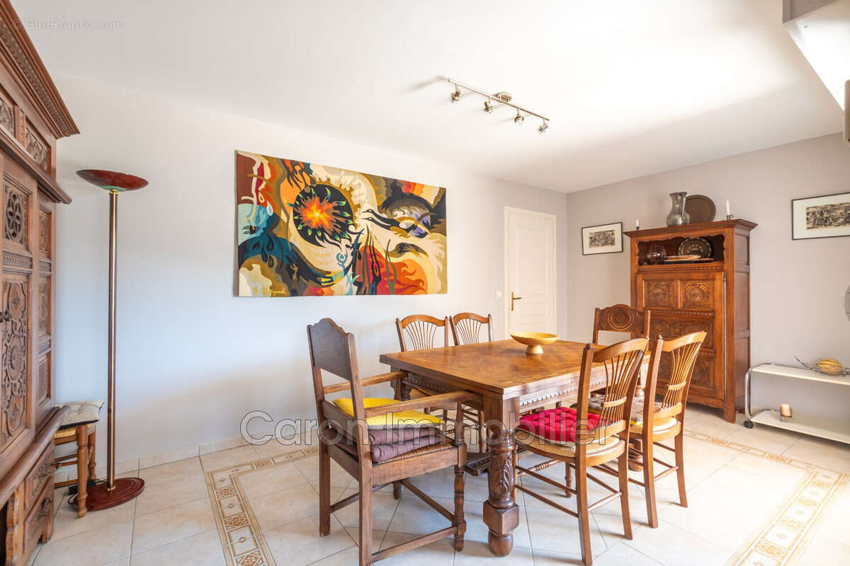 Appartement 141 m² à Mandelieu-La-Napoule  - photo 6