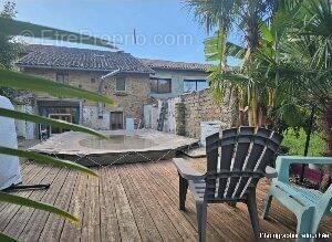 Maison à LISLE-SUR-TARN