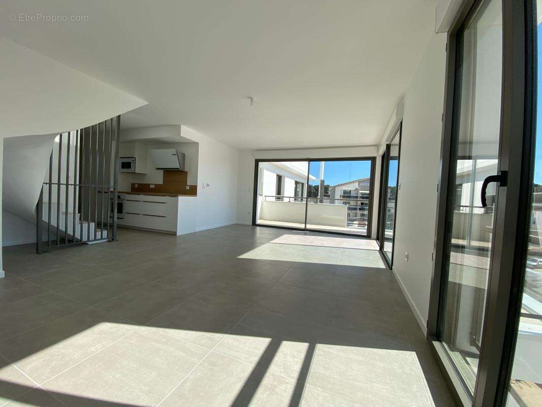 Appartement à LES MATHES