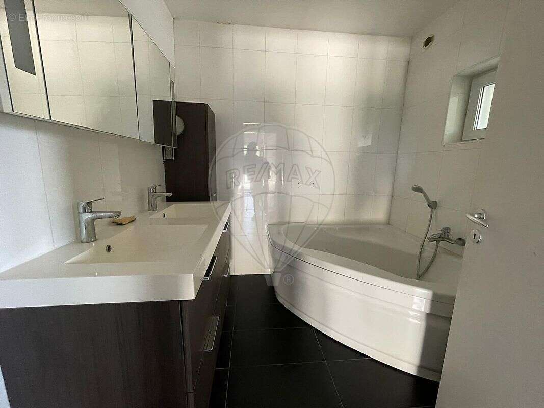 Commerce à RAEDERSHEIM