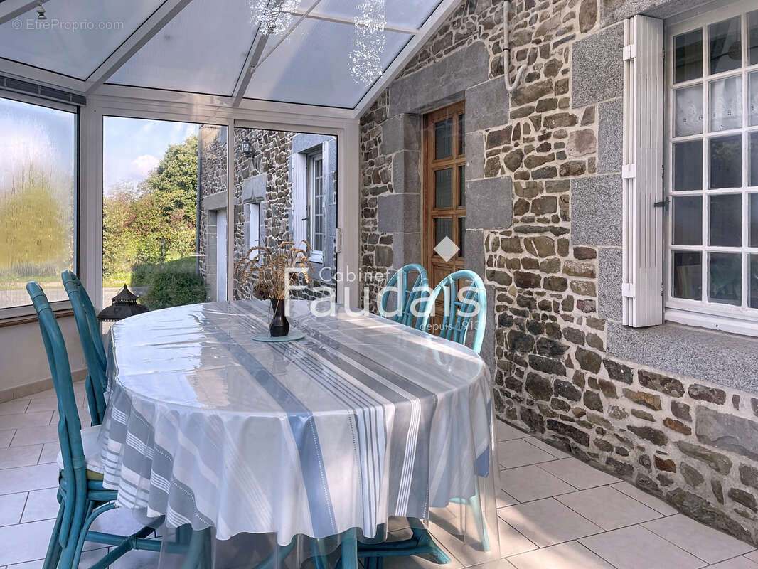 Maison à RONCEY