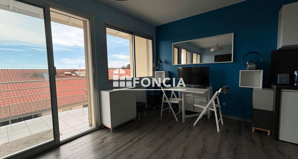 Appartement à MEYZIEU