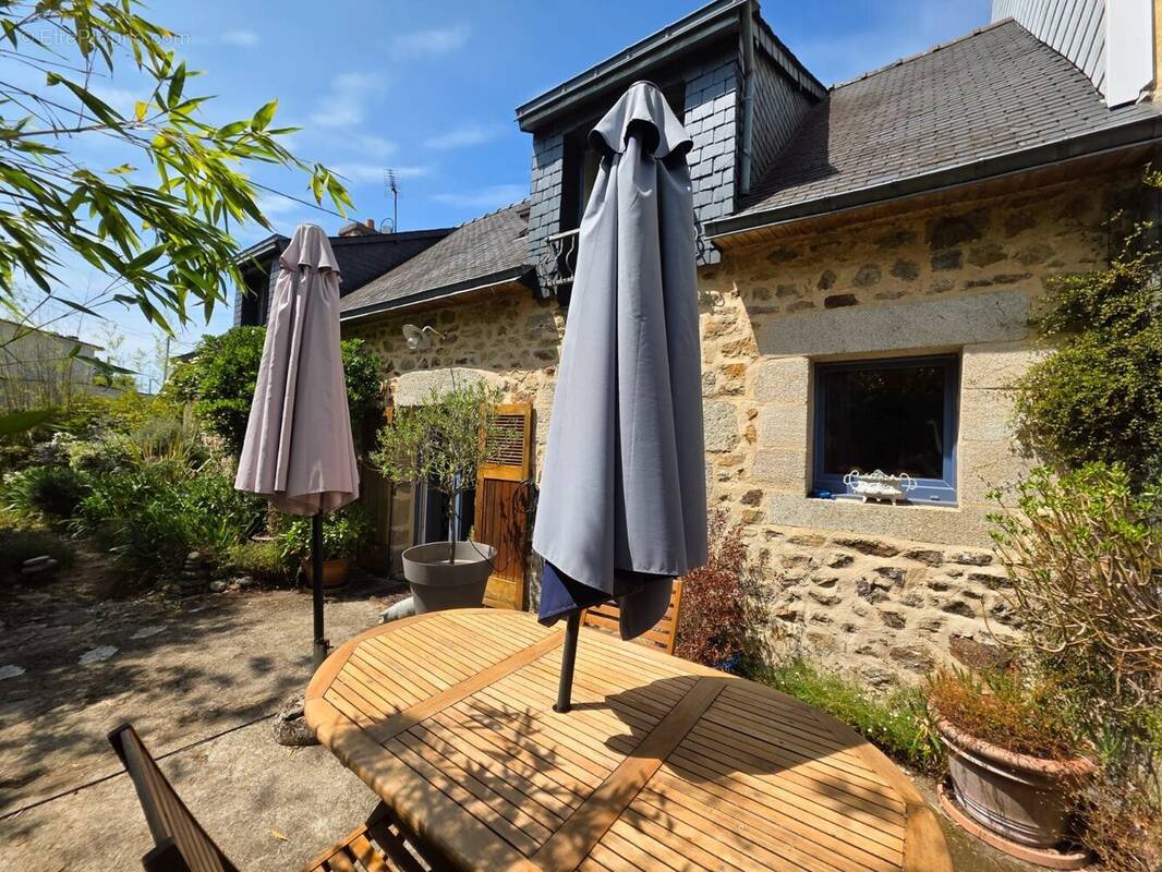 Maison à LANESTER