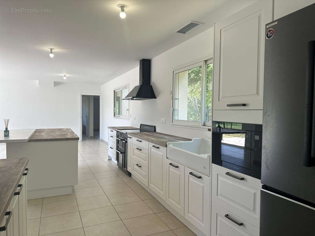 Maison à LA COUCOURDE