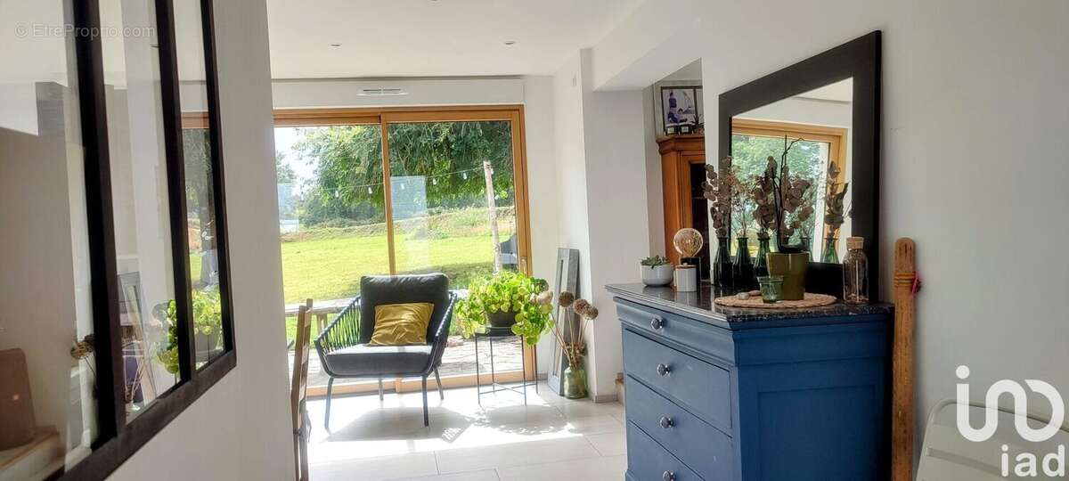 Photo 8 - Maison à LES LOGES-MARCHIS