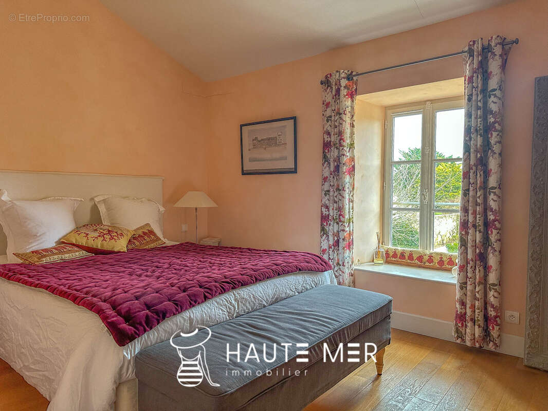 Maison à TALMONT-SAINT-HILAIRE