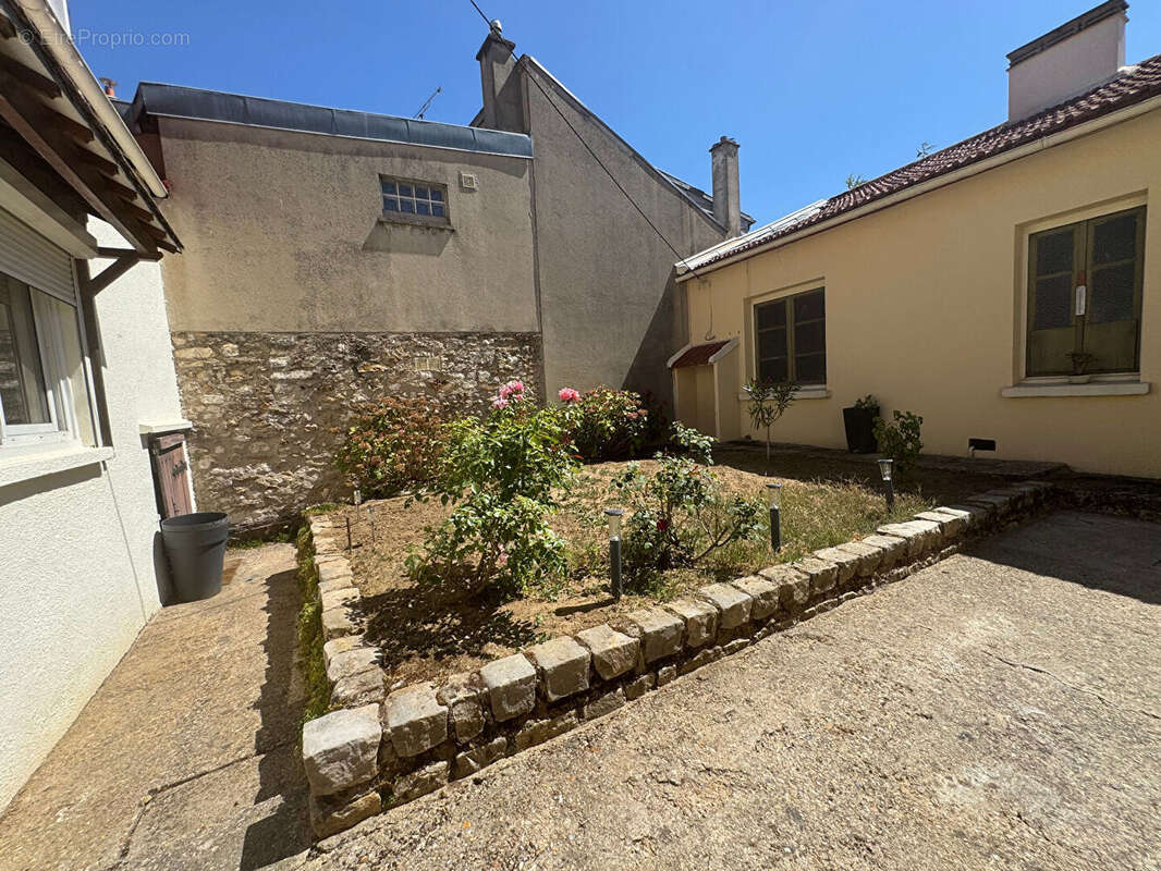 Maison Saint Nom La Breteche 2 pièce(s) 46 m2 - photo 2