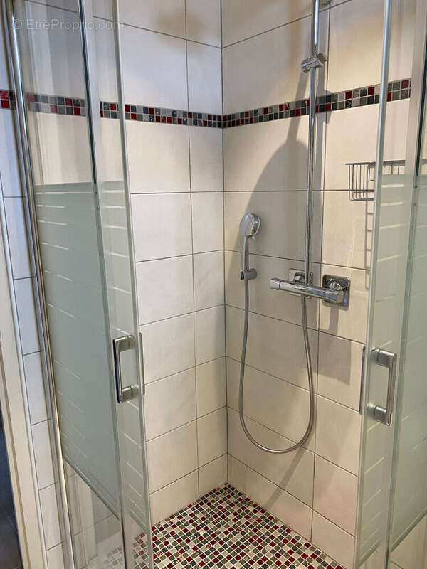 Appartement à MONTCEAU-LES-MINES