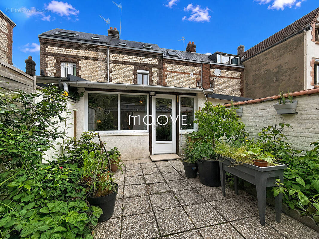 Maison à SOTTEVILLE-LES-ROUEN