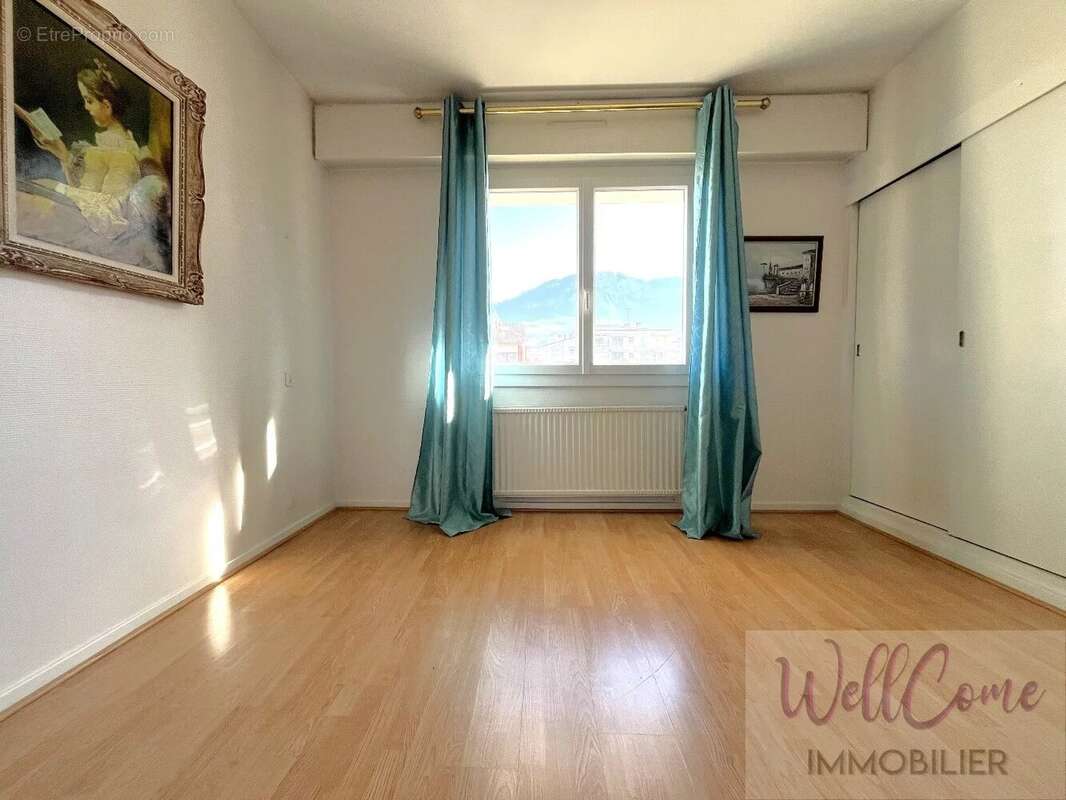 Appartement à AIX-LES-BAINS