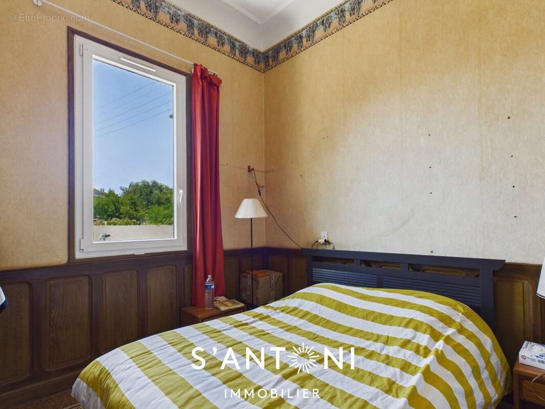 Maison à BESSAN
