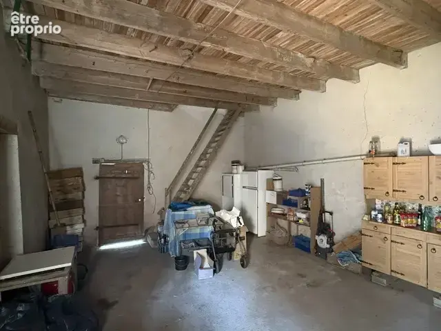 A vendre à Tiffauges belle maison de bourg 112 m2 +dépendance +terrain constructible 194000 frais d'agence inc - photo 15