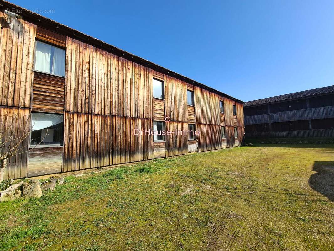 2135 m² à Tursac  - photo 9