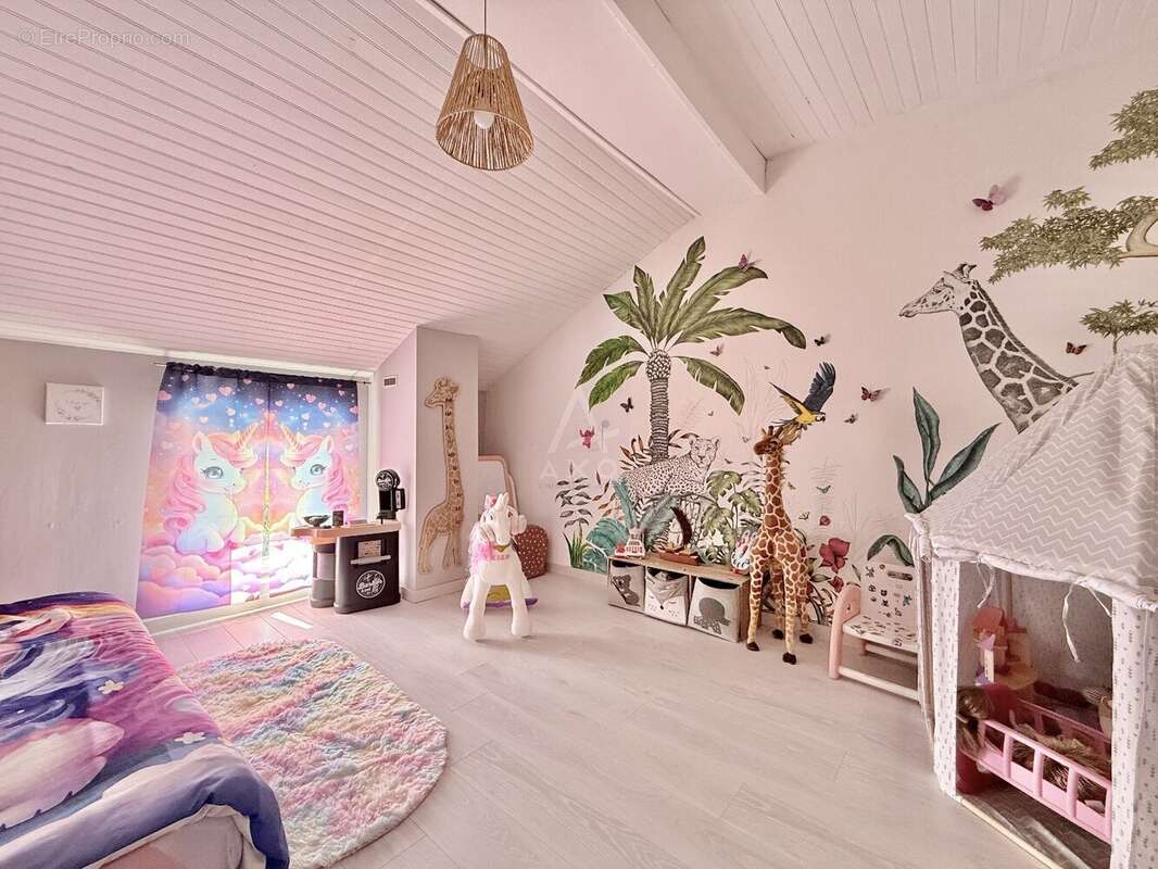 Maison à TINCRY