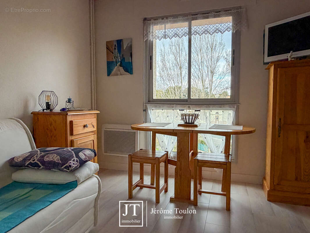 Appartement à VAUX-SUR-MER