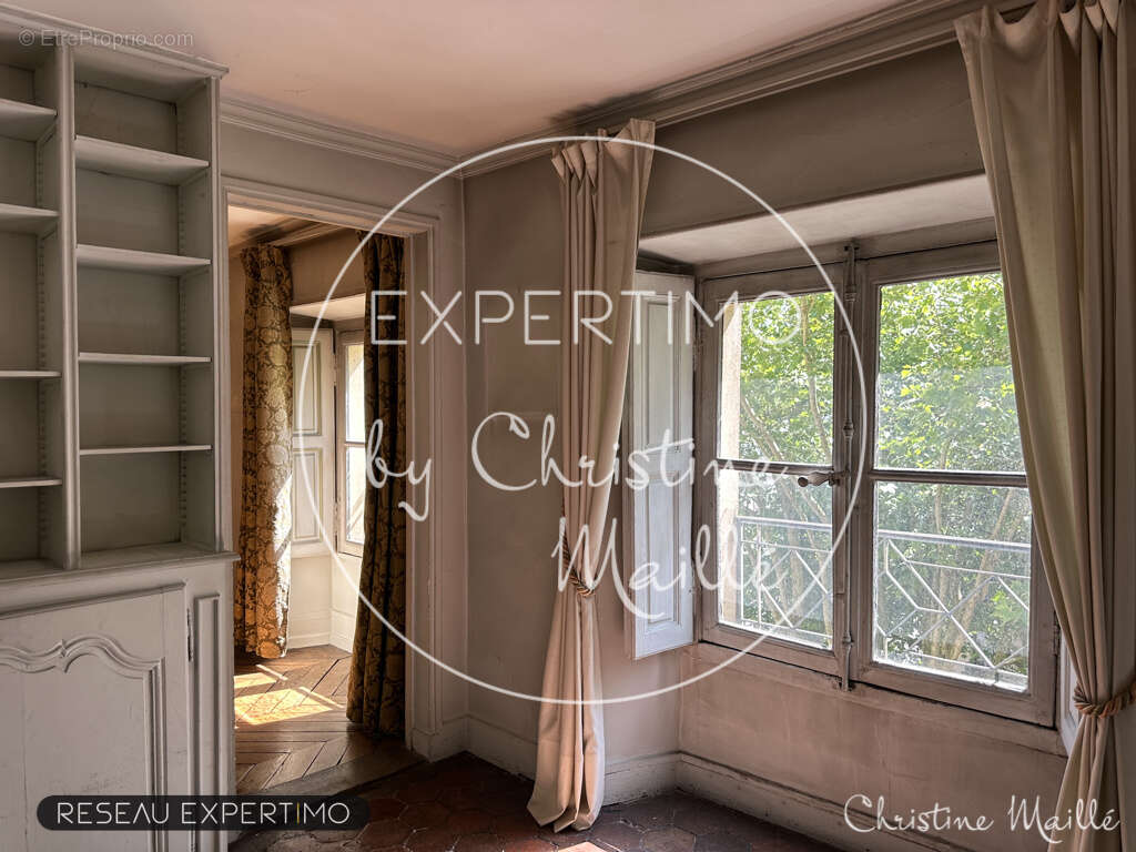 Appartement ancien Versailles Notre-Dame - photo 16