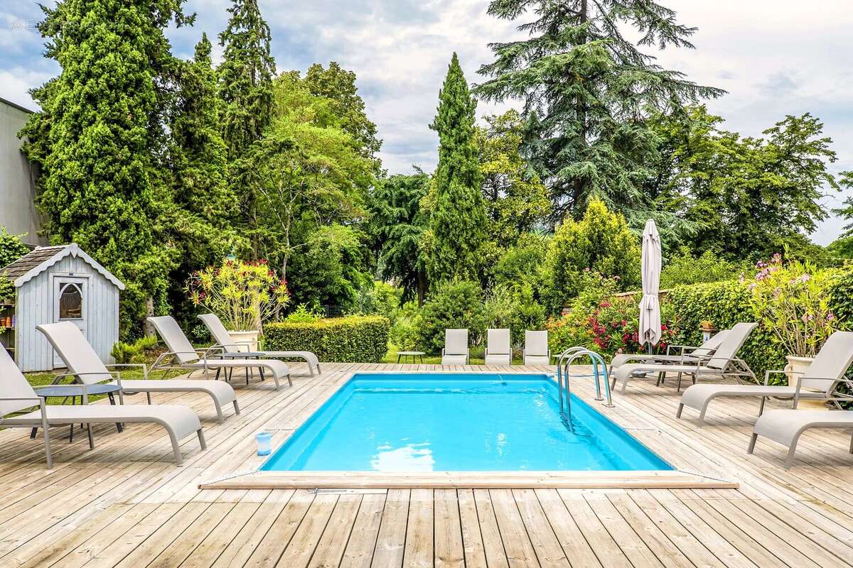 Une maison de maître élégante et exceptionnelle - photo 3