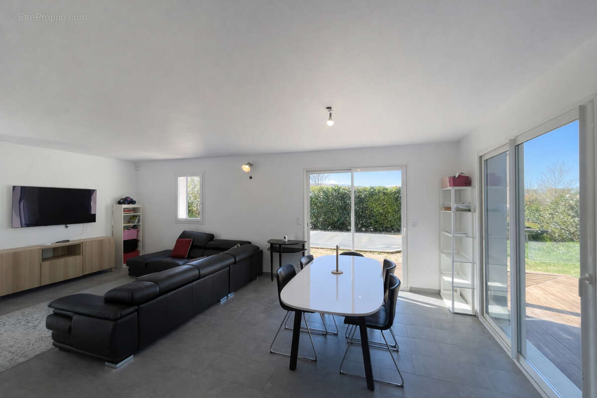 Maison à TRETS