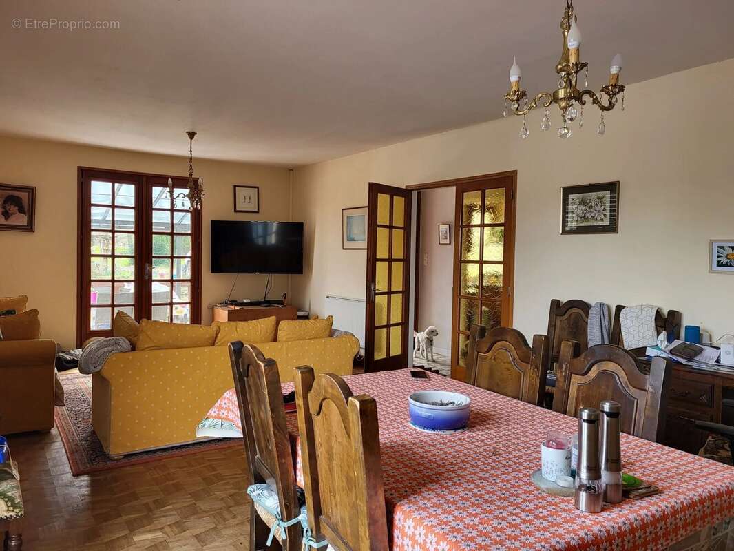 Maison idyllique au bord d'un lac avec gîtes - Haute Vienne - photo 9
