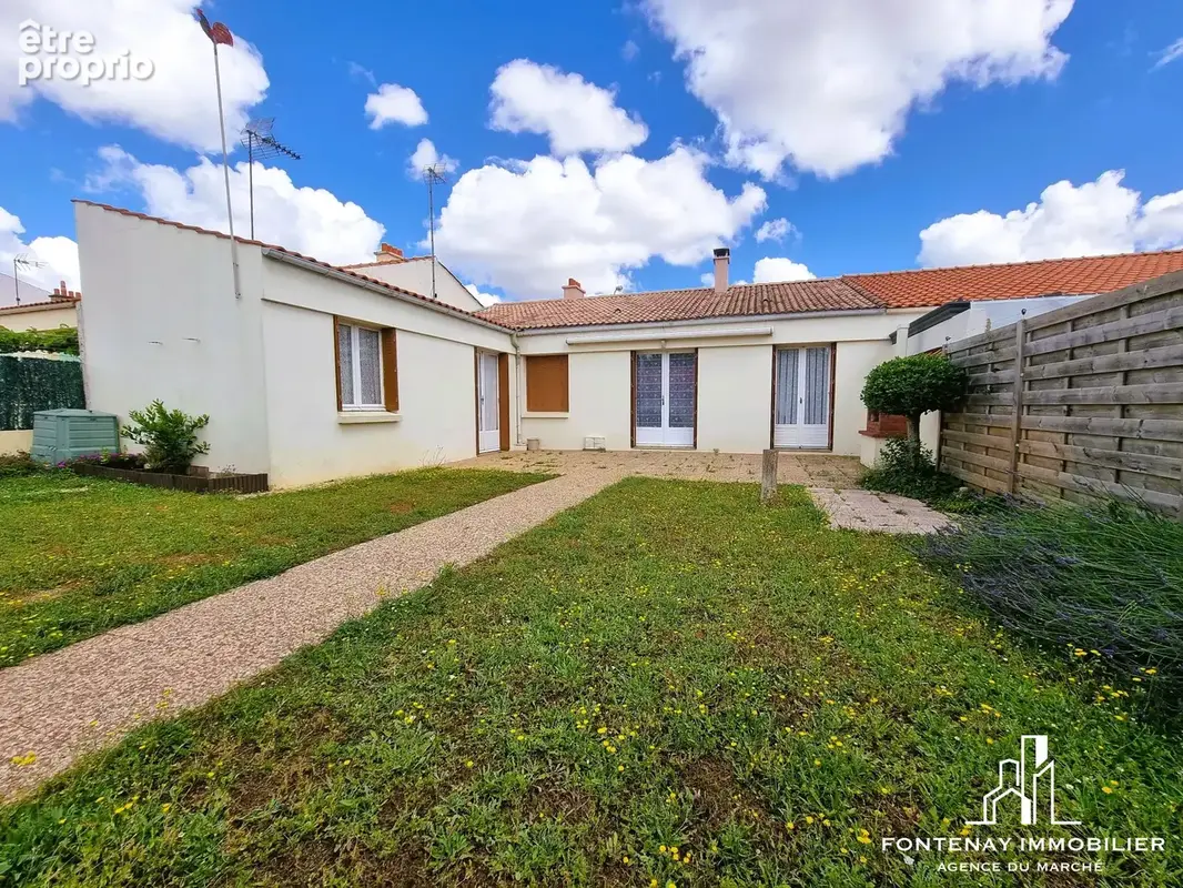 Maison 5 pièces 99 m² à vendre à Fontenay-Le-Comte (85200) - photo 2
