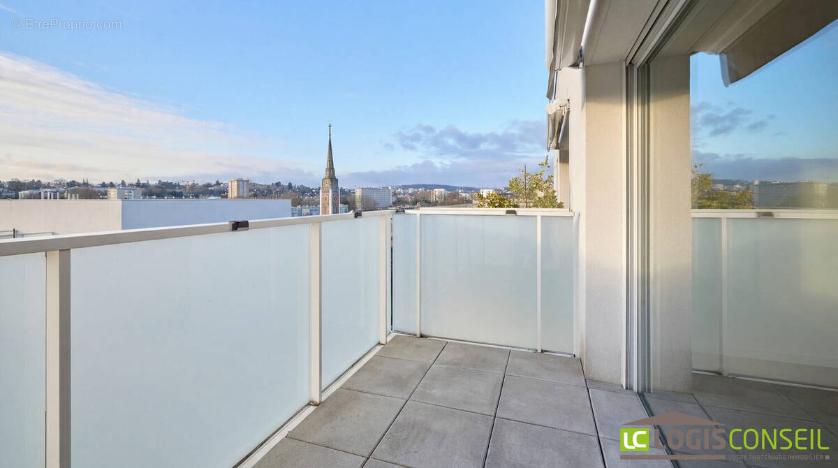 Appartement à BAGNEUX