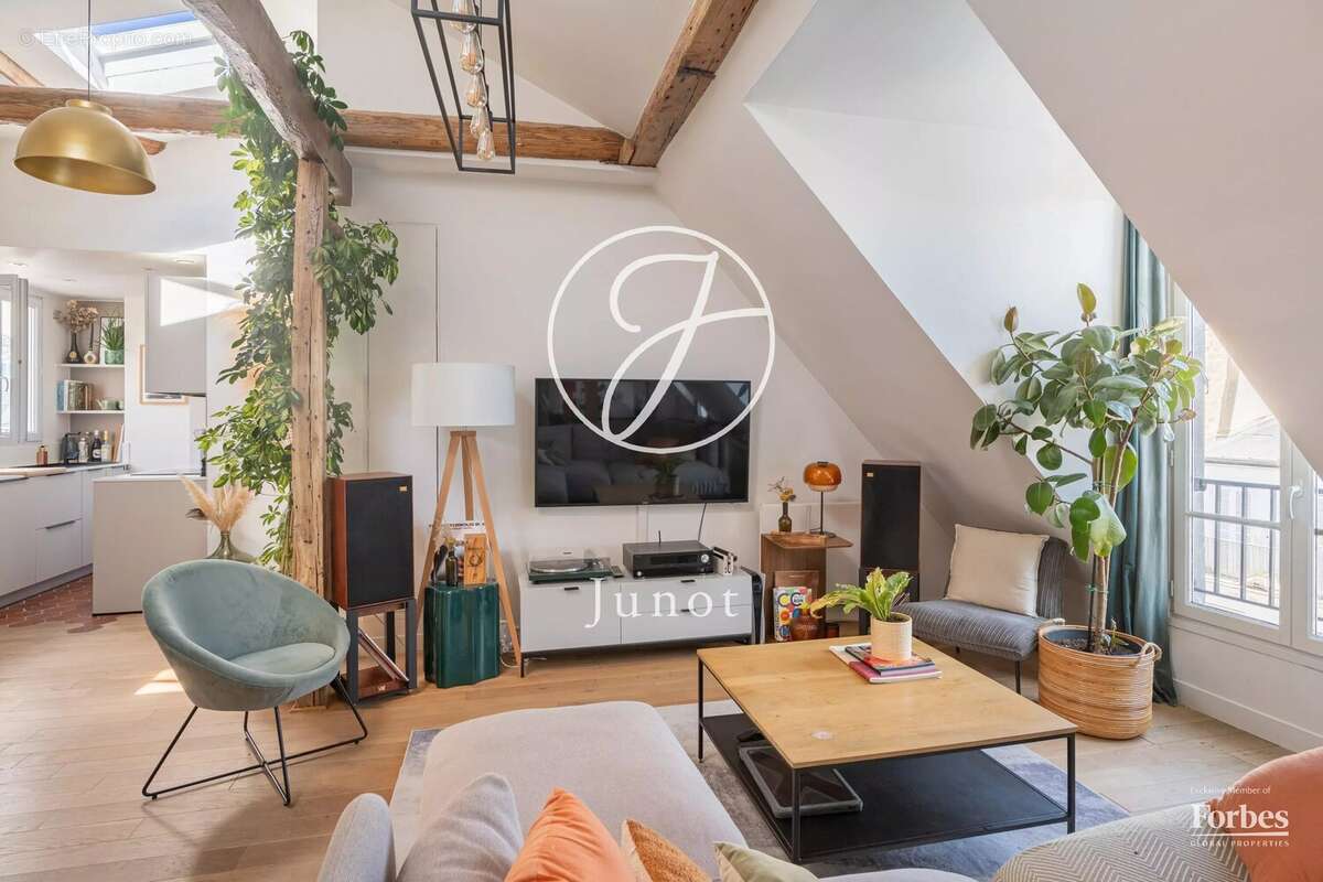 Appartement à PARIS-11E
